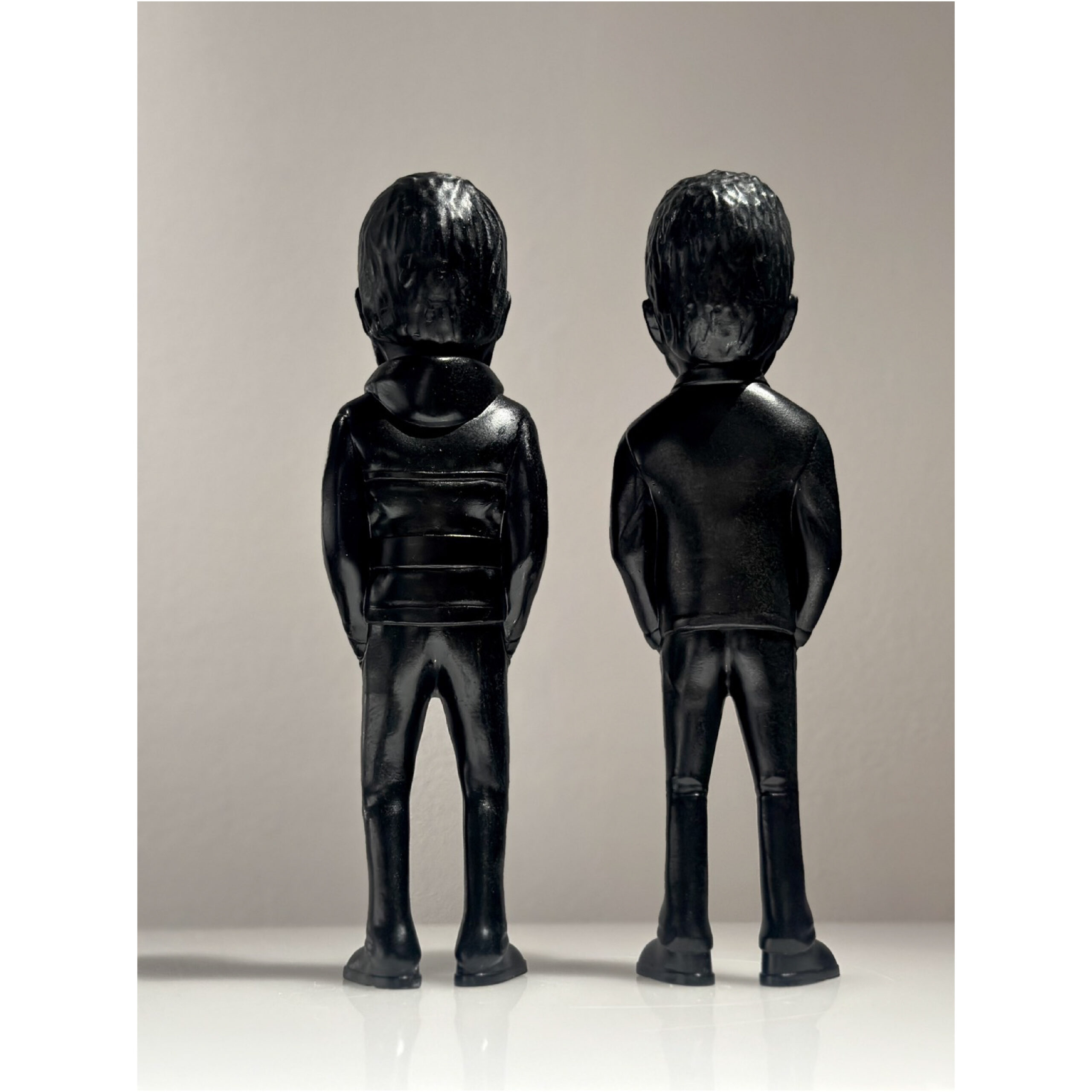 Oasis - Noel and Liam [Silver / Black]【2026年5月頃お届け予定】