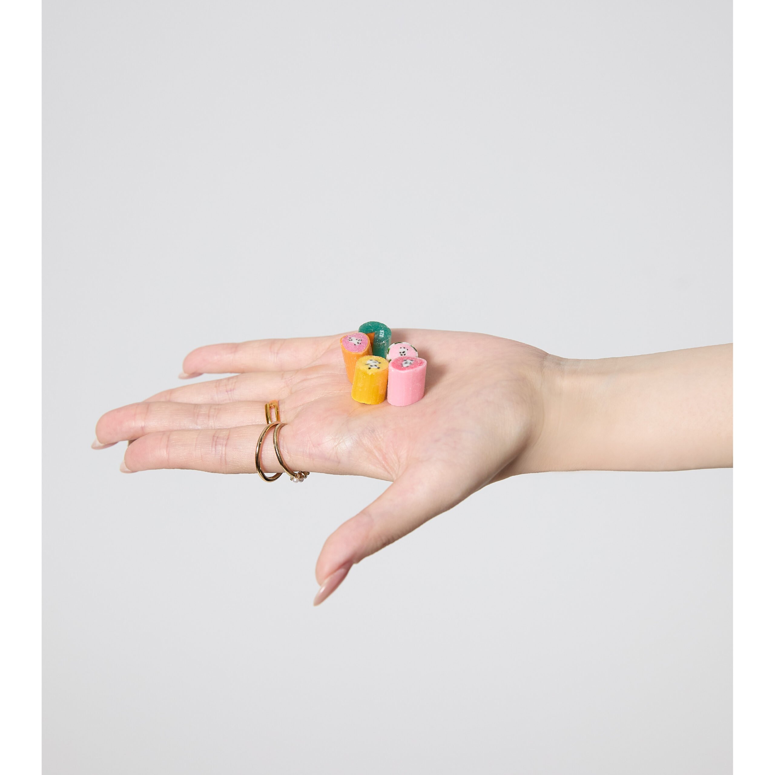 Wings:あひるの夢 パンダに侵食されるキャンディ