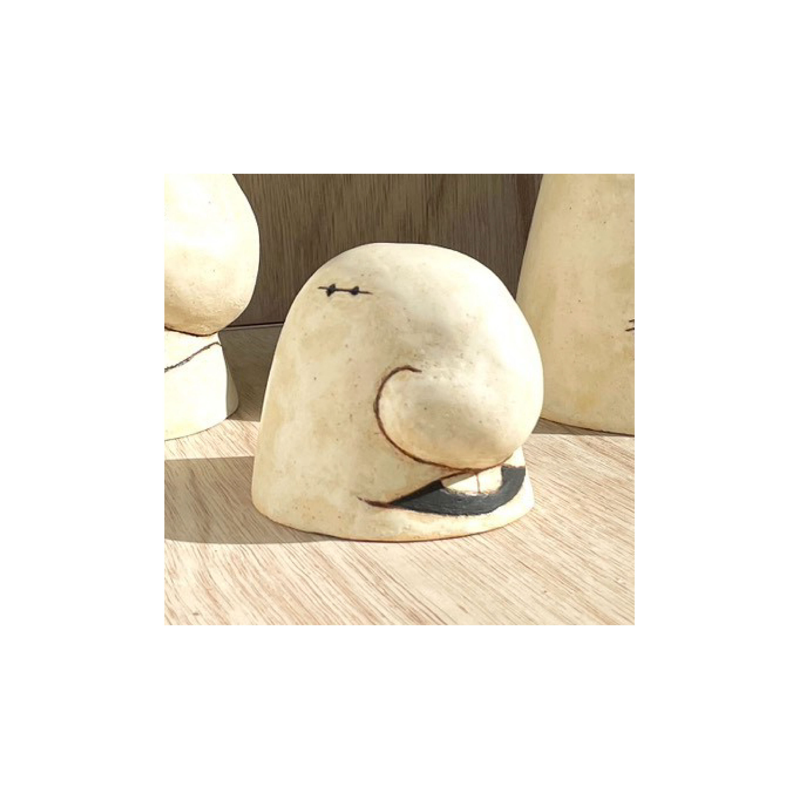 菅祐子 - 小さな置物のオッサン