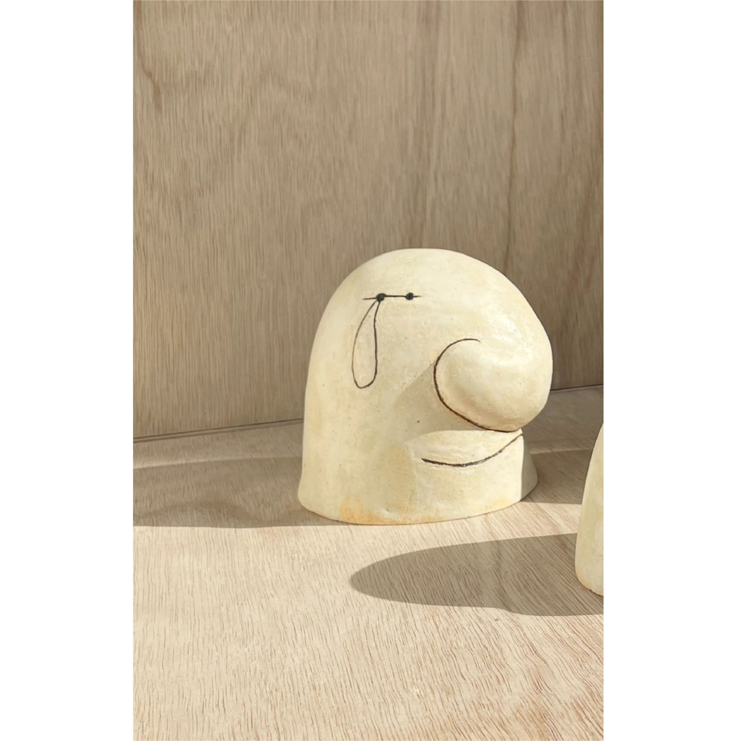 菅祐子 - 大きな置物のオッサン[1]