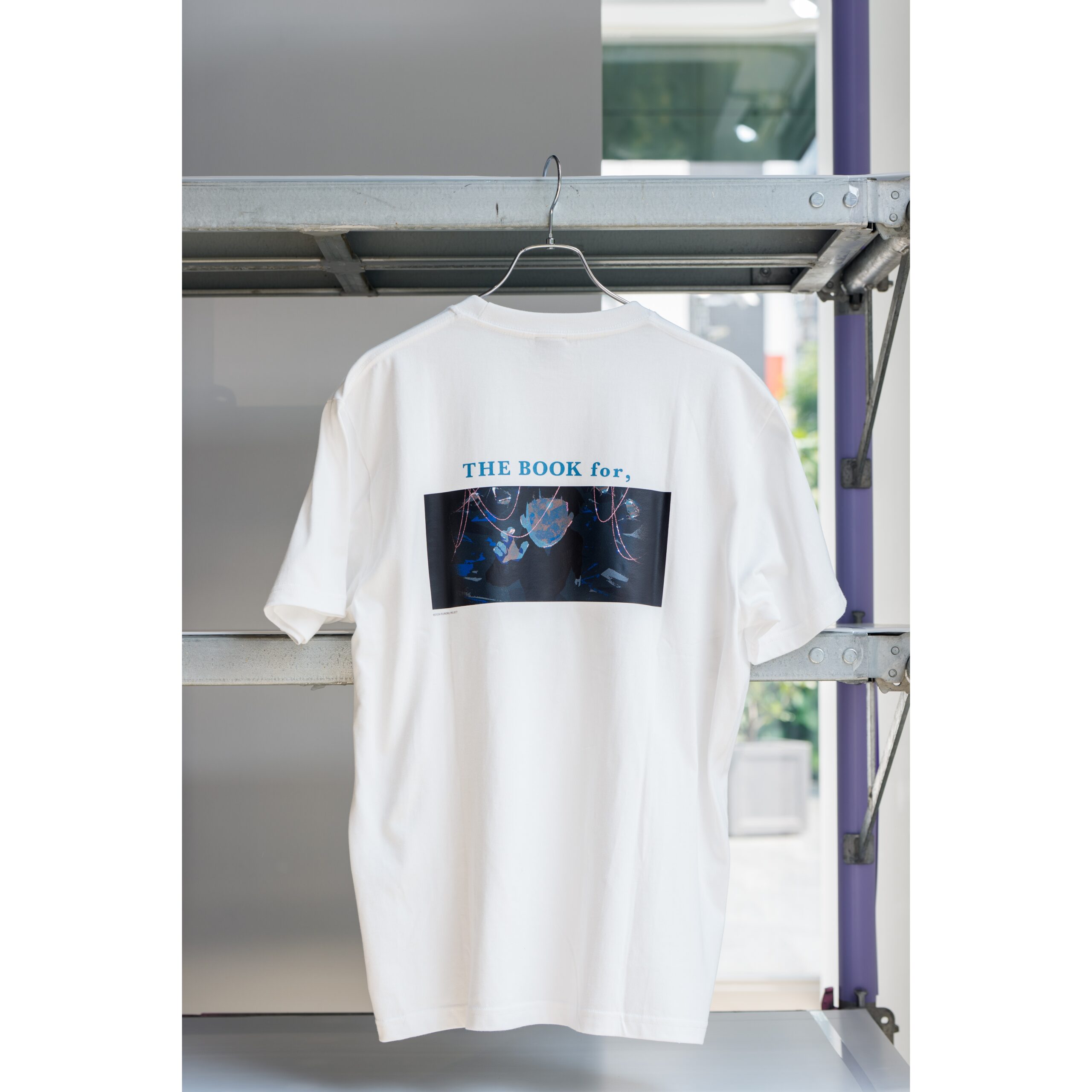 THE BOOK OF SCENES – Tee [モノトーン]